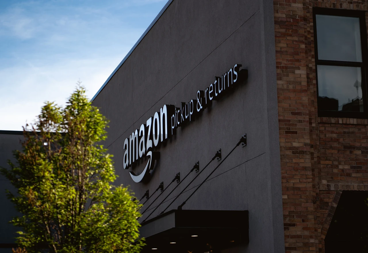 Nakon Googlea i Amazon najavio na stotine novih otkaza