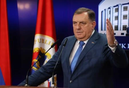 Dodik imenovao Aleksandra Vulina za senatora Srpske