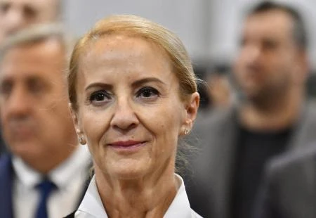 Smijenjena Sebija Izetbegović