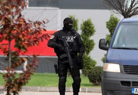 Velika policijska akcija - pretresi u Istočnom Sarajevu i Banja Luci
