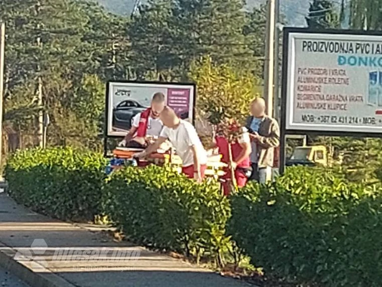 Mostar: Muškarac nožem napao suprugu, prevezena u bolnicu