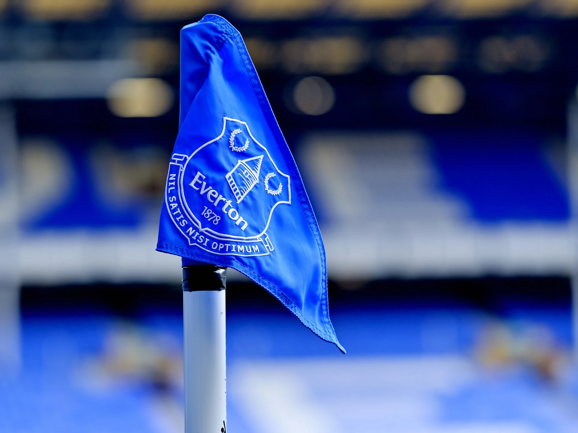 Evertonu prijeti oduzimanje 12 bodova