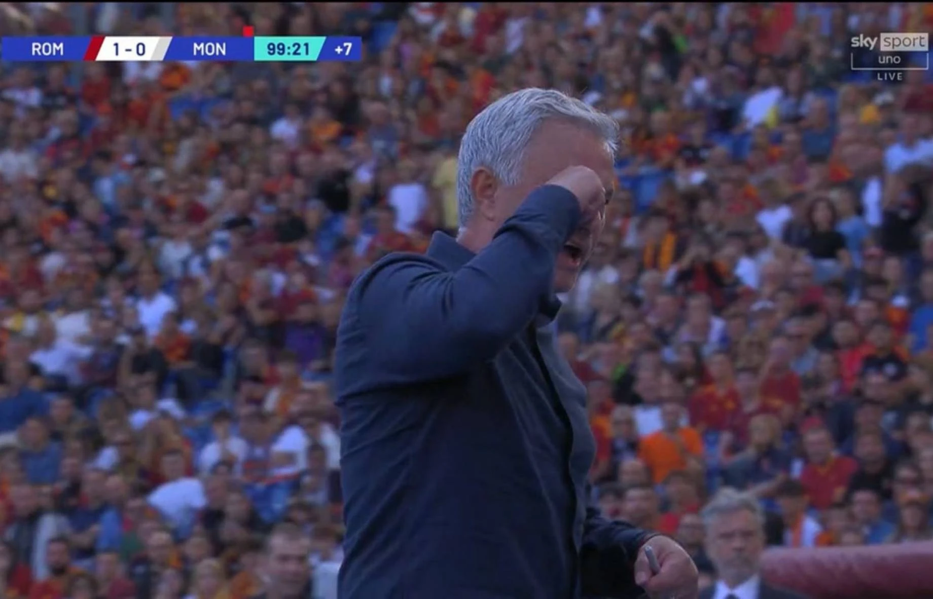 Roma teško do tri boda, emotivni  Mourinho isključen 