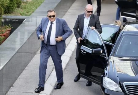Još jedna krivična prijava protiv Dodika godinama bez tužiteljske odluke