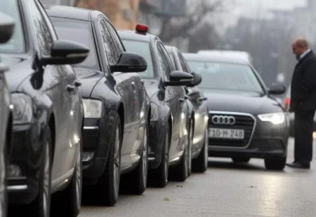 Nikšić: Posebno sam ponosan jer smo se odrekli automobila