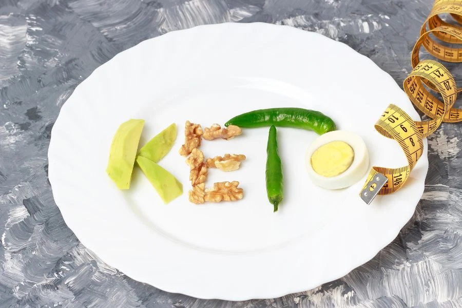 Keto dijeta - vodič s jelovnikom, savjetima i iskustvima