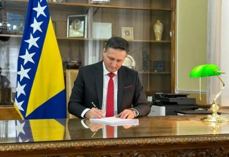 Bećirović: U Ustavni sud BiH birati ugledne pravnike, a ne stranačke poslušnike