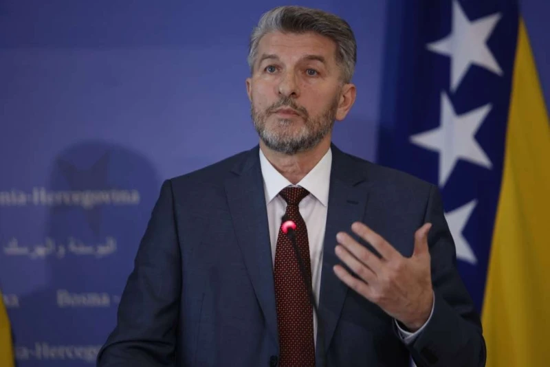 Mehmedović: RAK djeluje izvan sustava, direktor Agencije nikome ne odgovara za svoj rad