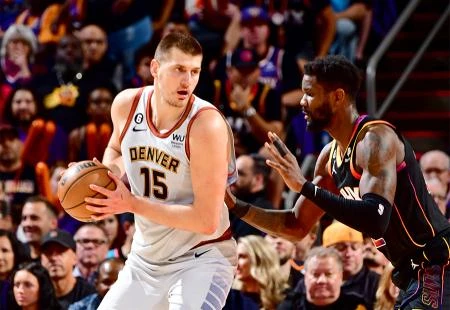 Nevjerojatni Nikola Jokić uz moćni triple-double ispisao povijest NBA lige