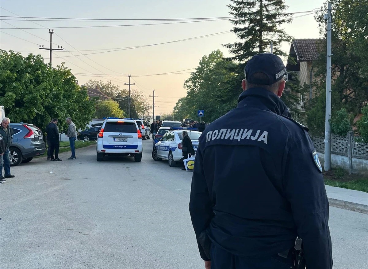 Srbija: Dvoje ranjenih učenika kritično, svi ranjeni iz Mladenovca ugroženi