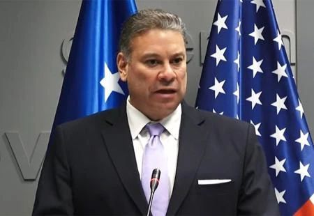  Escobar: Sporazum Srbije i Kosova nije o priznanju, potpis nema nikakav pravni utjecaj