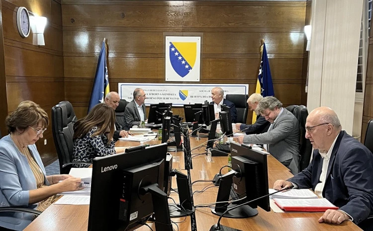 Ovjerena kandidacijska lista za izbor predsjednika i dva potpredsjednika FBiH