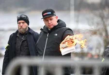 Vjerske vođe u Danskoj osudile spaljivanje Kur'ana: Paludan je neznalica i luda osoba