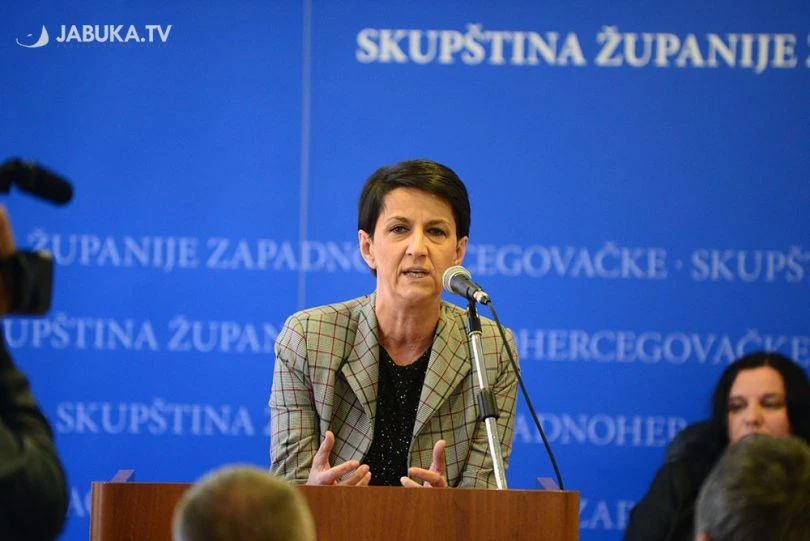 Sindikat demantira ministricu: Nikada nismo tražili podizanje koeficijenata samo za visoku spremu