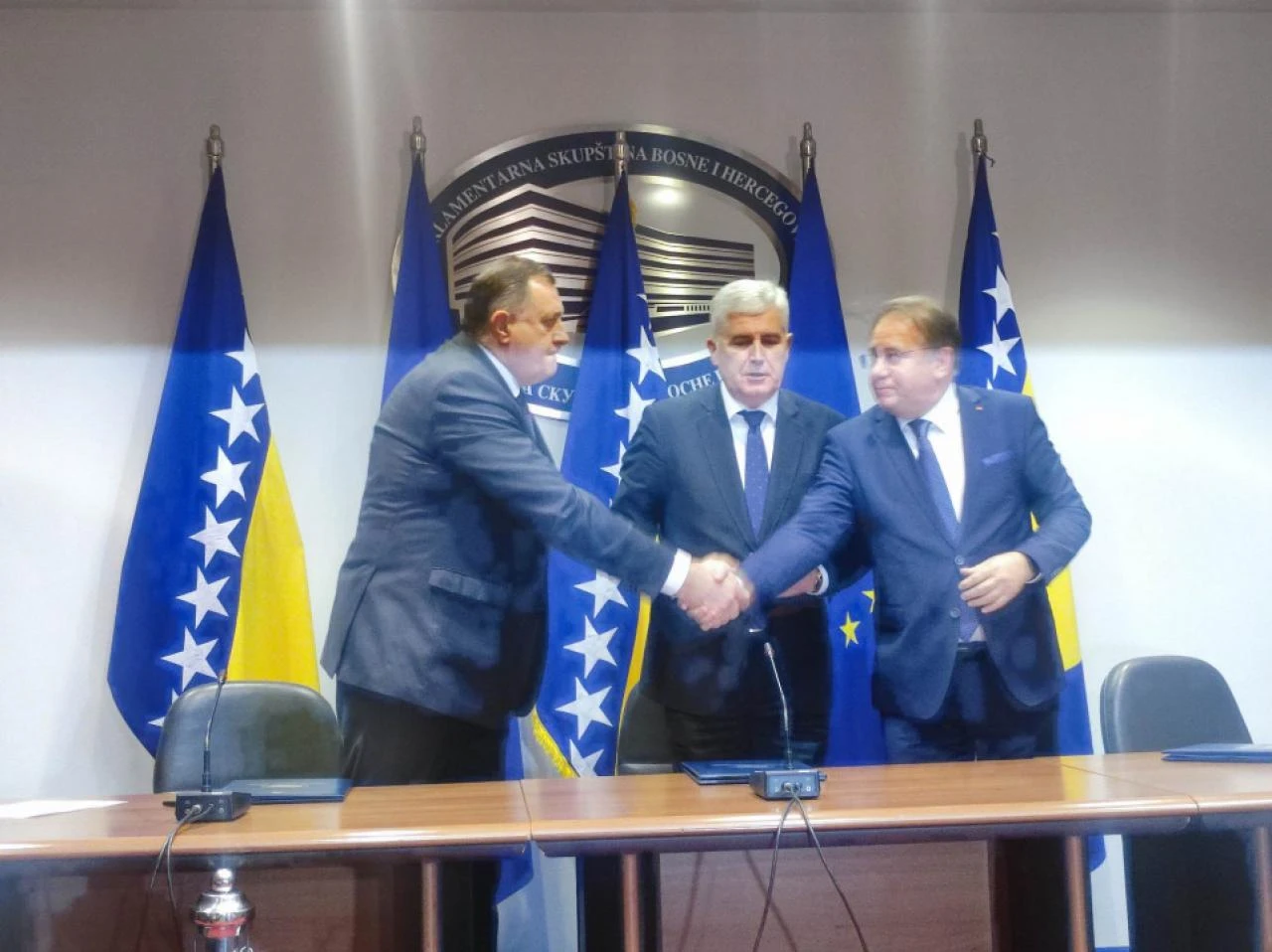 Dodik poslao poruku Osmorki
