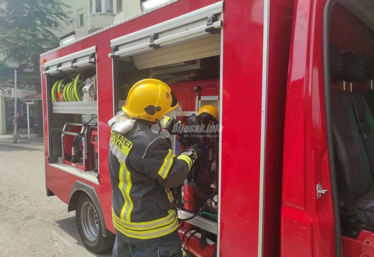 Badnji dan i večer radni za mostarske vatrogasce