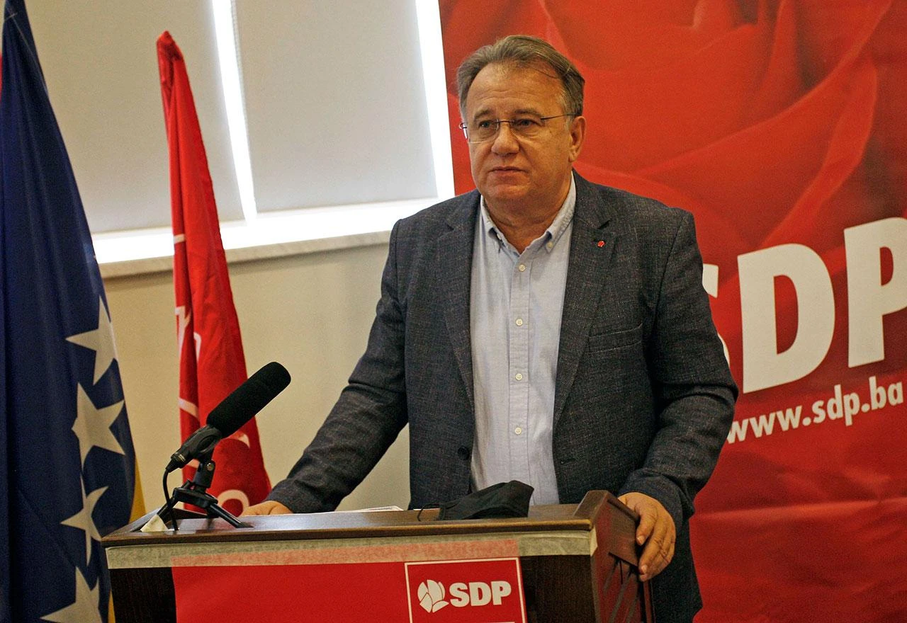 Iz SDP-a ponovno odbili SDA i poručili DF-u: Iznevjerit ćete temeljne principe za koje se zalažete