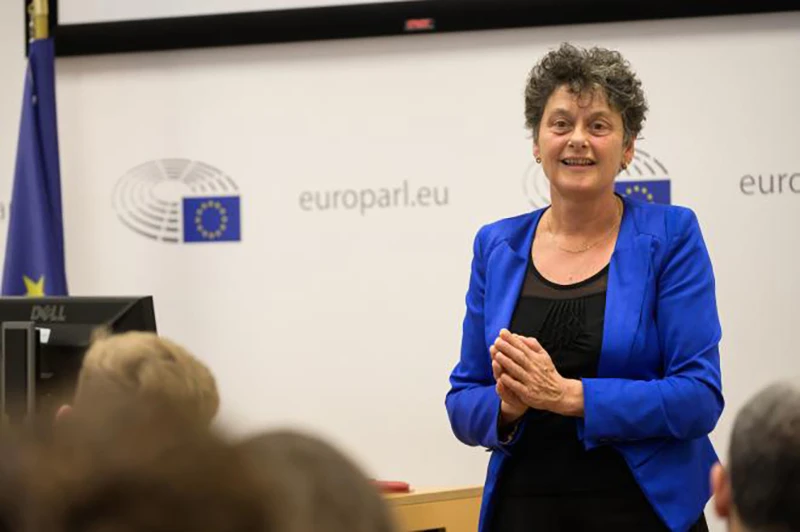 Europarlamentarka pozvala Schmidta da povuče amandmane na Izborni zakon