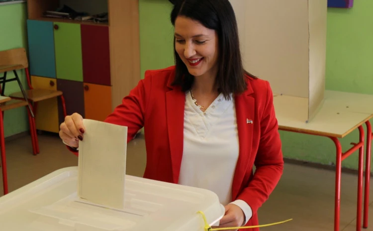 Trivić: Očekujem da ljudi odlučuju o svojim životima