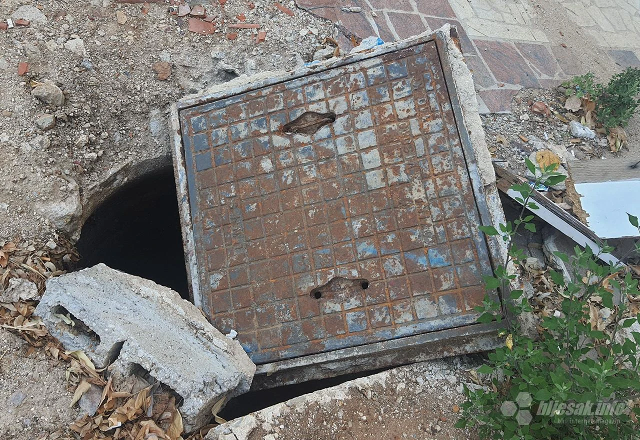 Mostar: Parkirao se šaht
