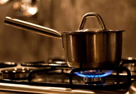 Europska komisija želi ograničiti cijenu ruskog plina, neki se boje odmazde