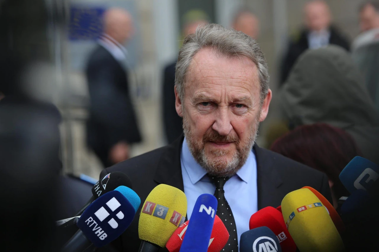 SDA traži krivca za krizu u državi: Čović, Dodik, Hrvatska, Srbija...