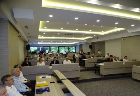 HNŽ: Zastupnici se vratili u 'svoju' zgradu - dočekala ih obnovljena dvorana, udobne fotelje...