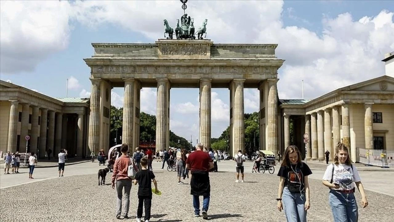 Berlinski spomenici gasit će svjetla