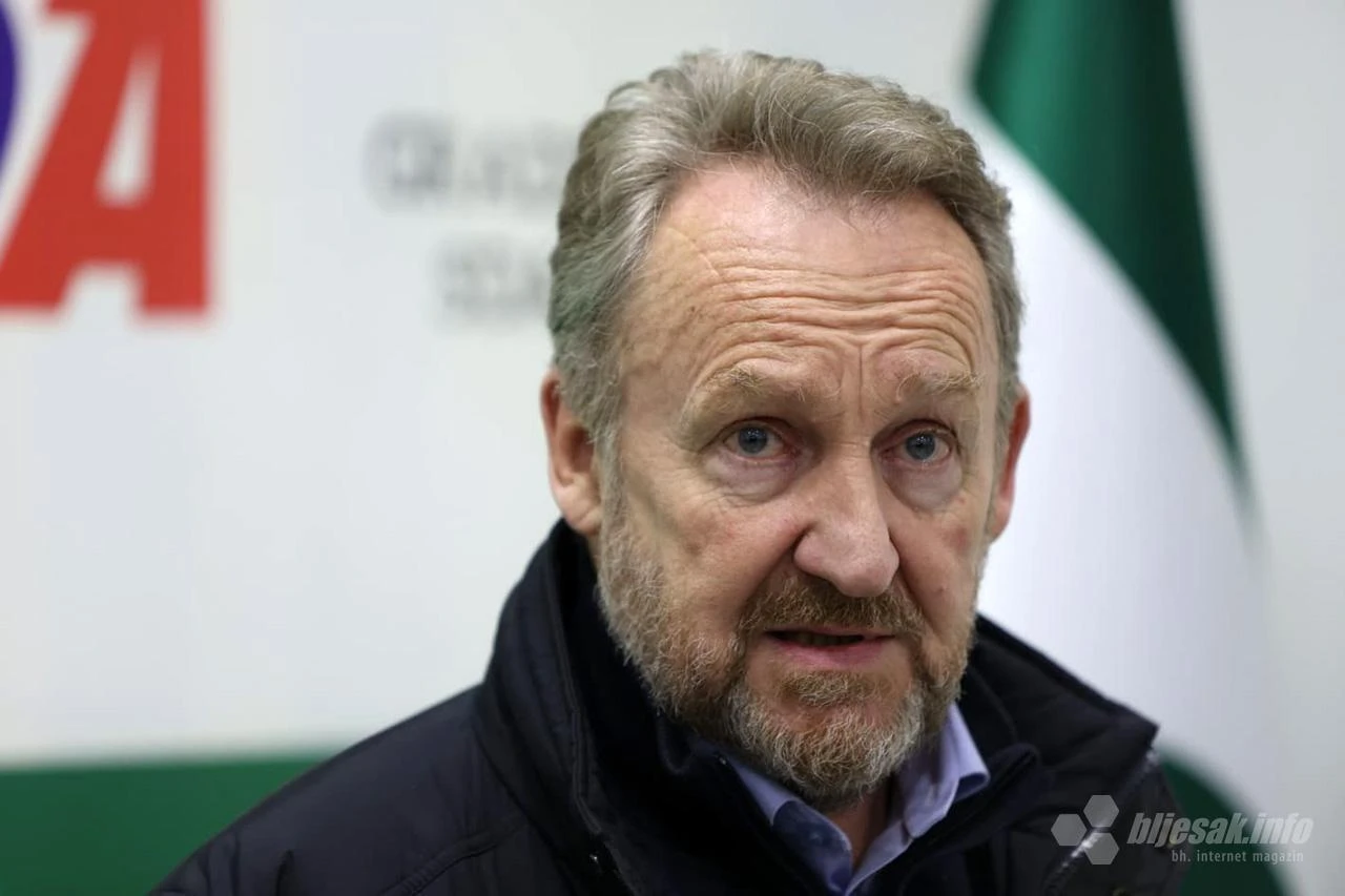 Izetbegović ne pristaje na format razgovora ''predstavnika konstitutivnih naroda''