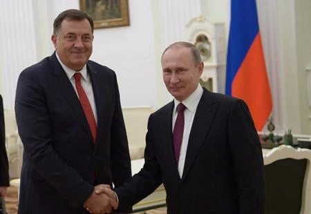 Dodik stigao u Sankt Peterburg; u petak susret s Putinom