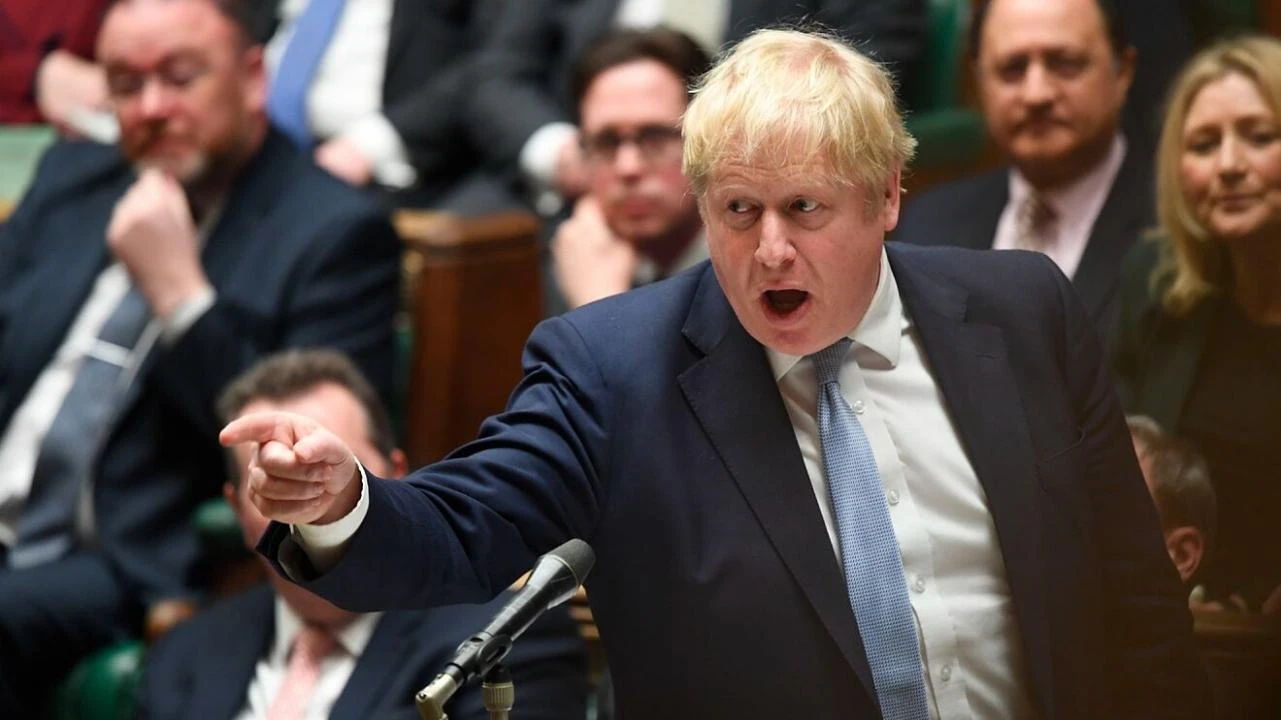Boris Johnson ostaje britanski premijer