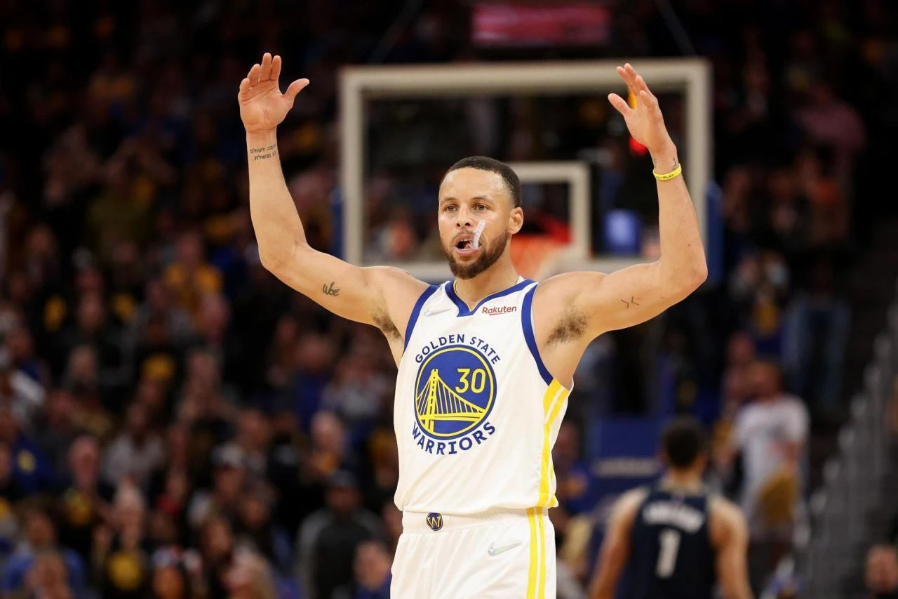 Boston izjednačio, Warriorsi na korak do finala