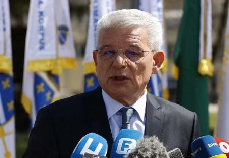 Džaferović: Susjedi, pustite BiH na miru