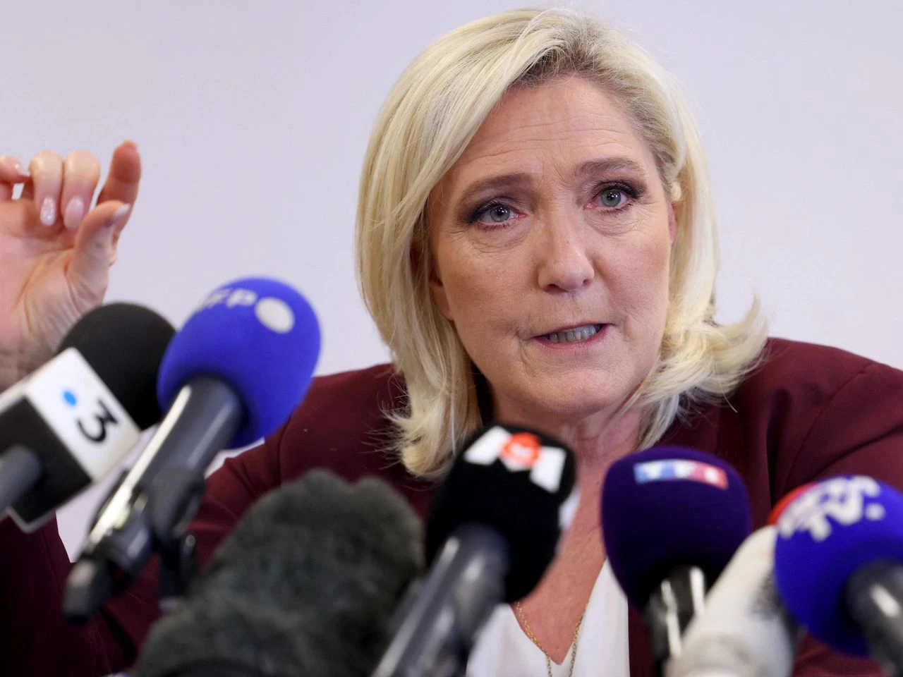 Le Pen: Čim završi rat pozvat ću na strateško približavanje NATO-a i Rusije