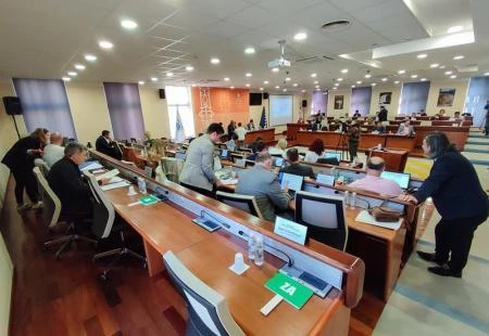 Grad traži jedinstven stav prema terasama, vijećnici upozoravaju na kardinalne greške i da neke nisu nacrtane 