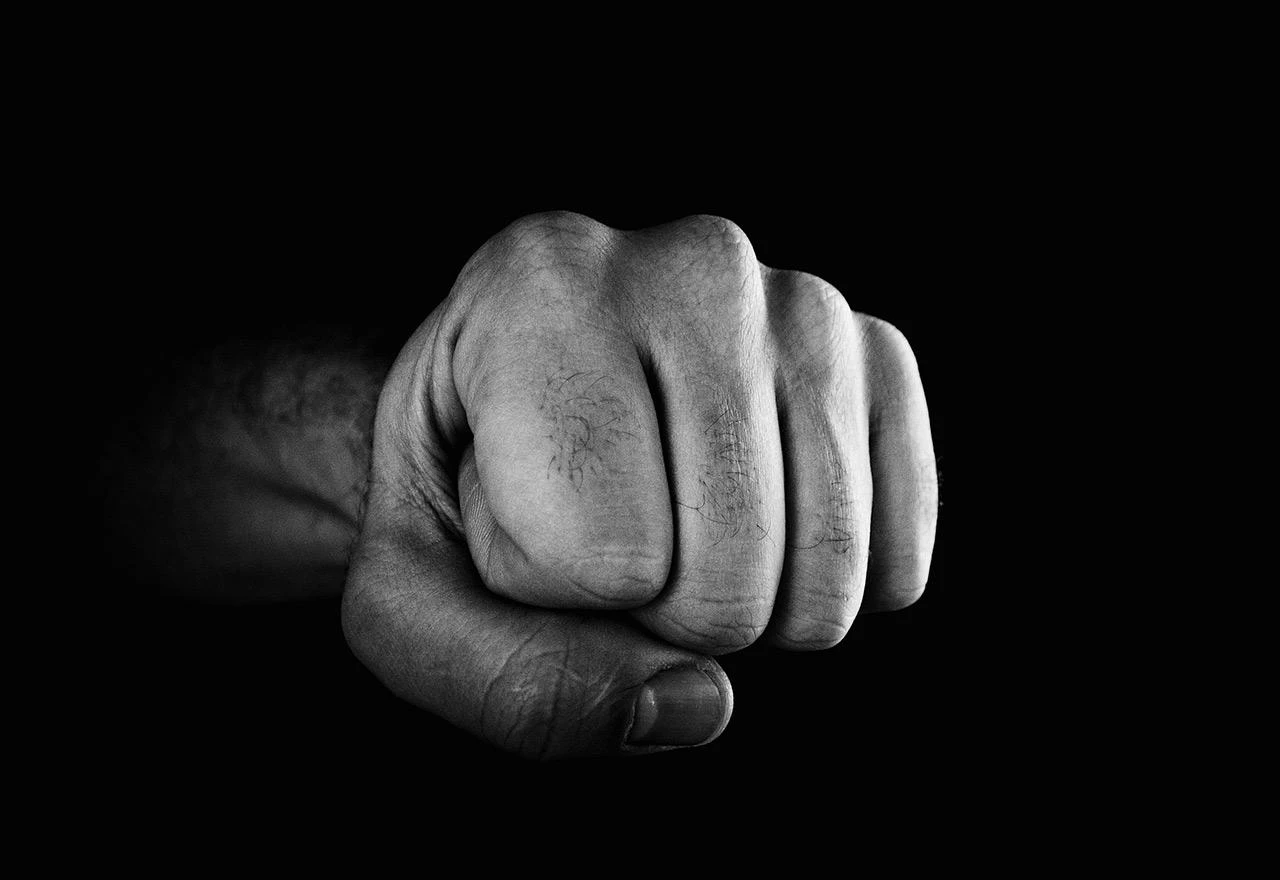 Tučnjava na sjednici - vijećnici u lisicama i u bolnici