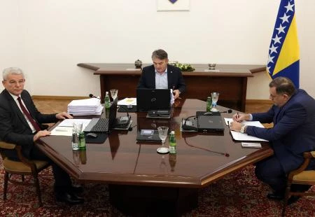 Zavatrilo u Predsjedništvu: Znali smo da je Komšić lopov, a saznali smo i da je lažov