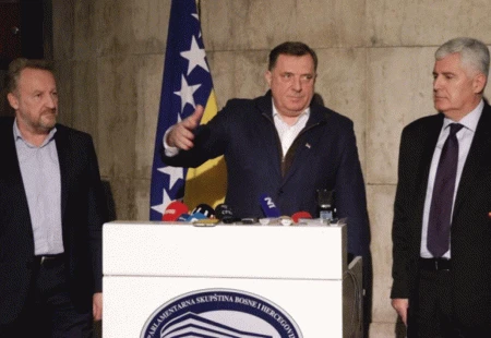 Nizozemska traži sankcije Dodiku