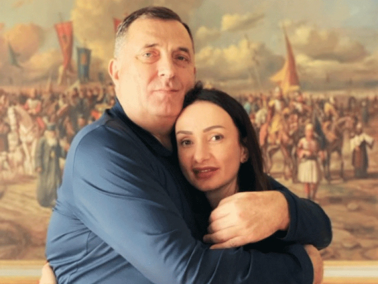 Gorica Dodik zapomaže i pada u trans