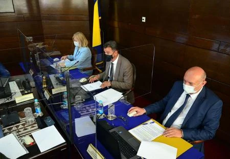Utvrđen Prijedlog proračuna FBiH za 2022. godinu