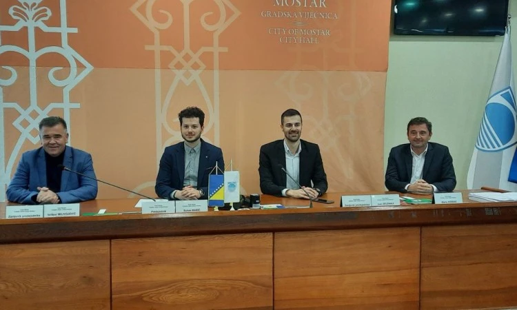 Izabrano novo vodstvo Vijeća mladih Grada Mostara