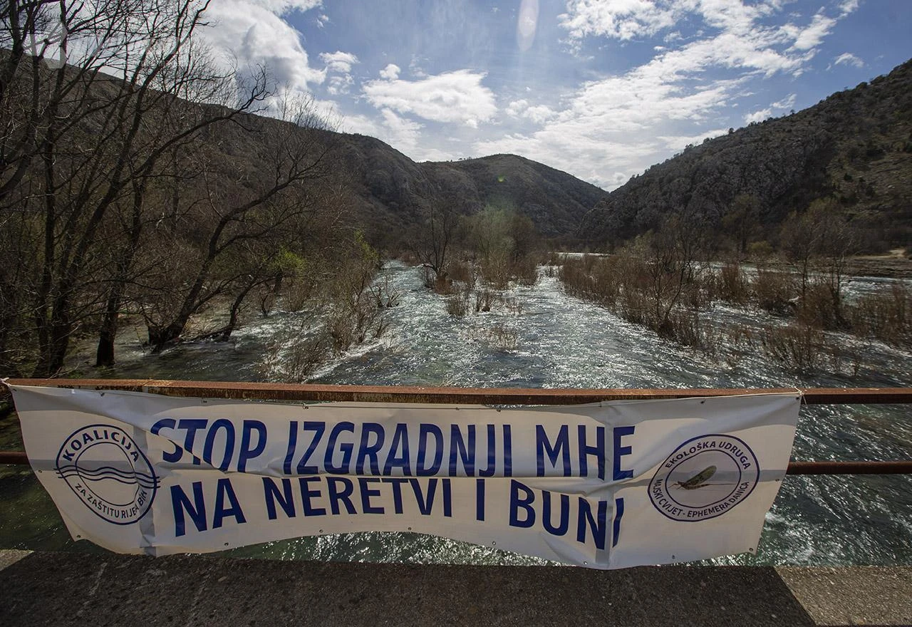 Izgradnja mini-hidrocentrala utjecala je na poplave