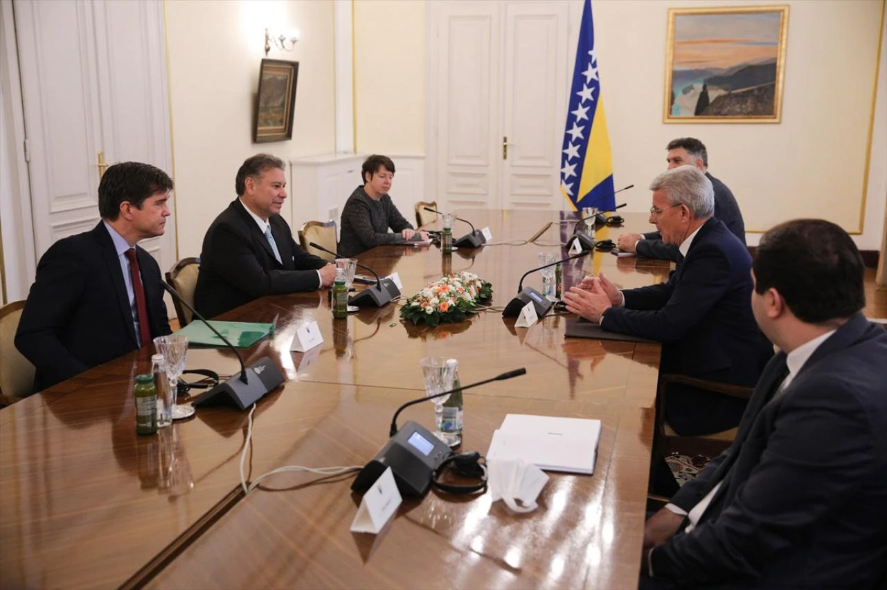 Džaferović s Escobarom: Mir i stabilnost bit će sačuvani