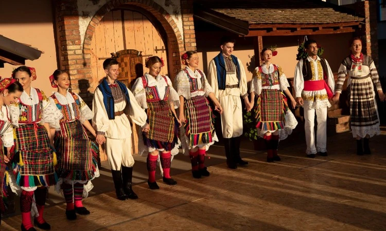 Mostar domaćin Druge revije tradicijskog ruha 'Od mora do Save'