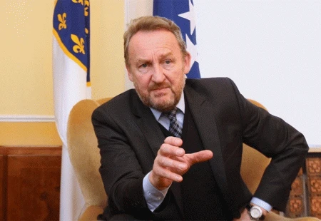 SDA dala rok visokom predstavniku da poništi odluku NSRS-a