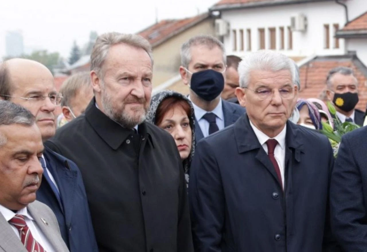 Tko može smiriti Dodika i gdje će završiti?