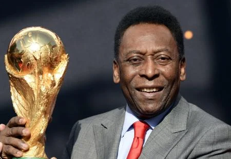 Pele otpušten iz bolnice, ali mora na kemoterapiju