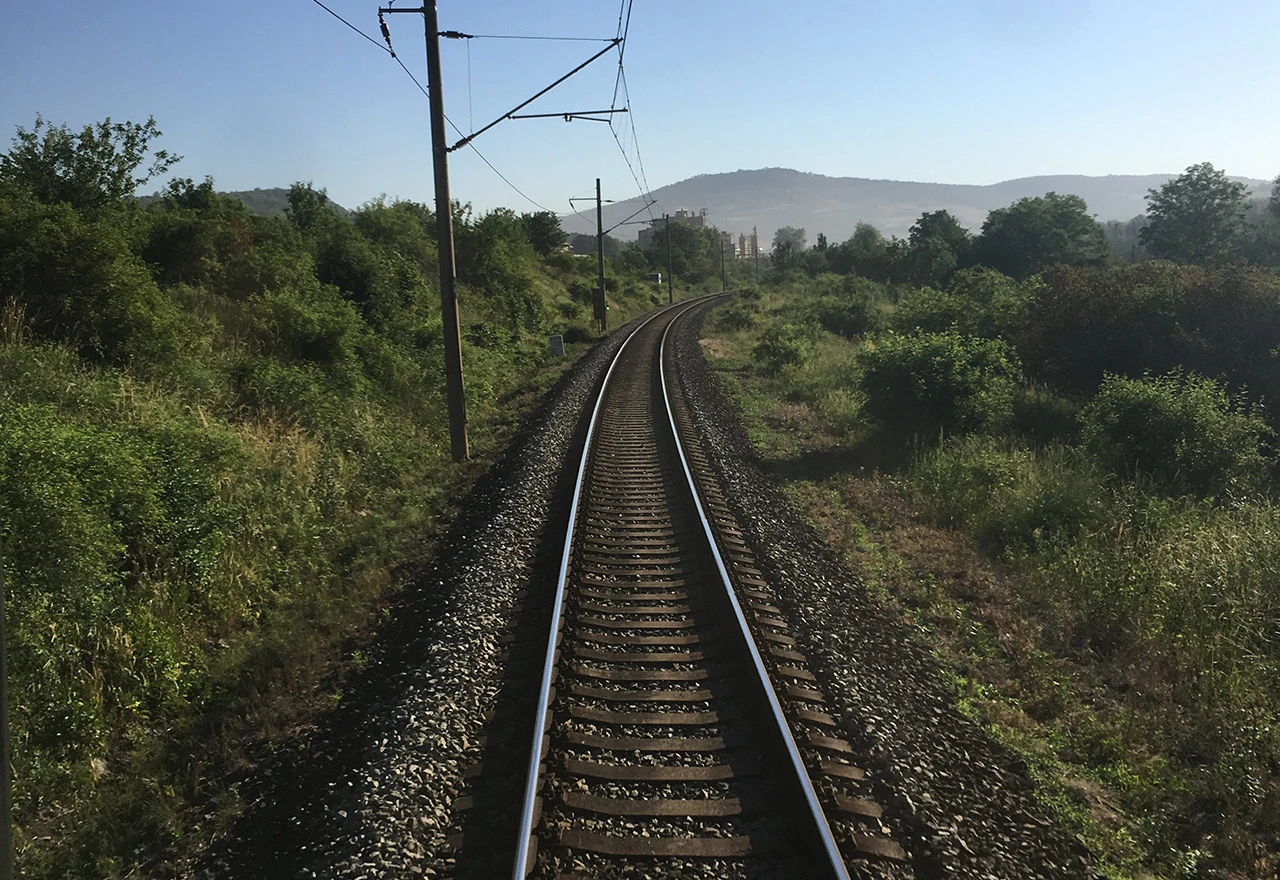 Djevojčicu udario vlak na povratku iz škole