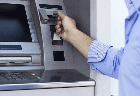 Upitna listopadska plaća za zaposlenike državnih institucija 