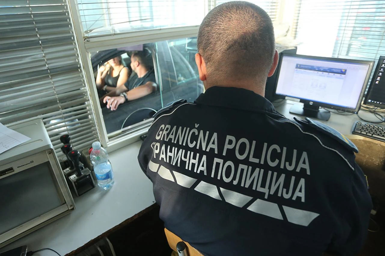Granična policija: General Savčić nije napustio BiH